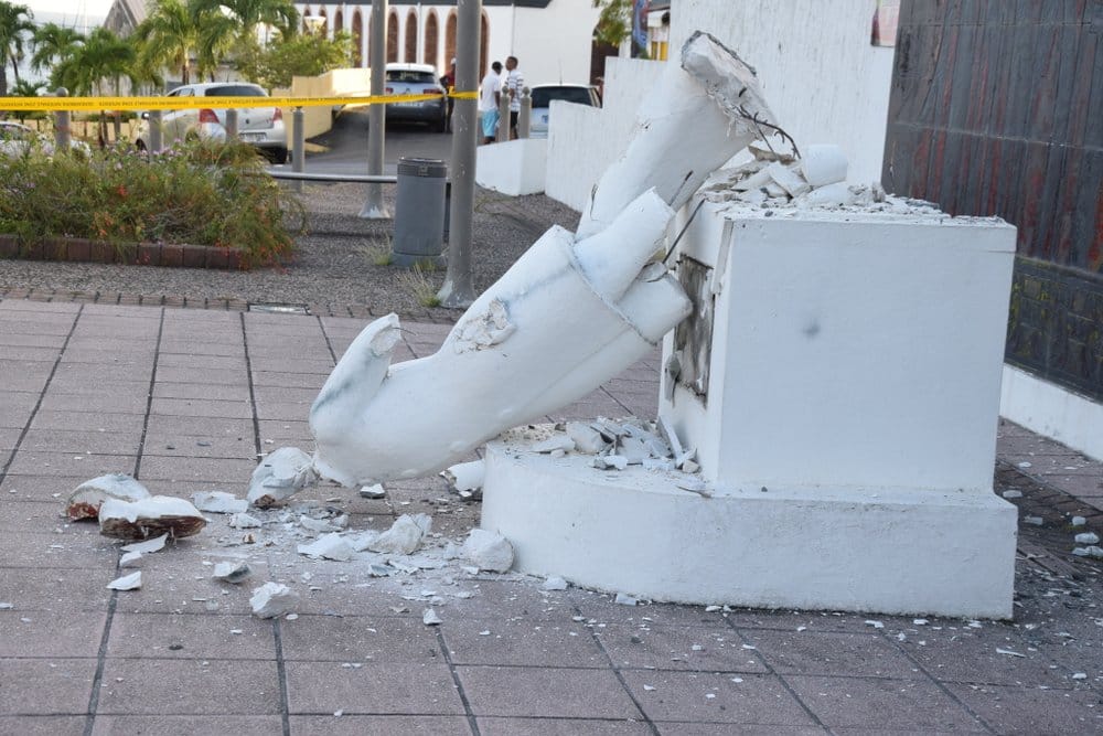 DÉCHØUKAJ : QUAND L’HISTOIRE COLONIALE PREND PLACE AU TRIBUNAL